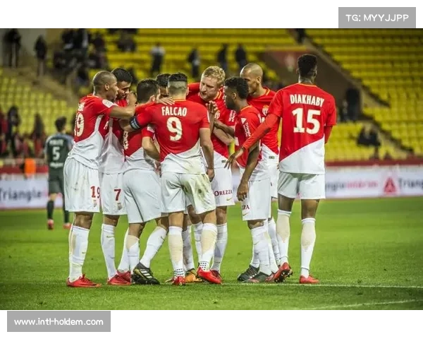 摩纳哥亲王出席俱乐部庆功宴 球队夺法甲第三获王室嘉奖